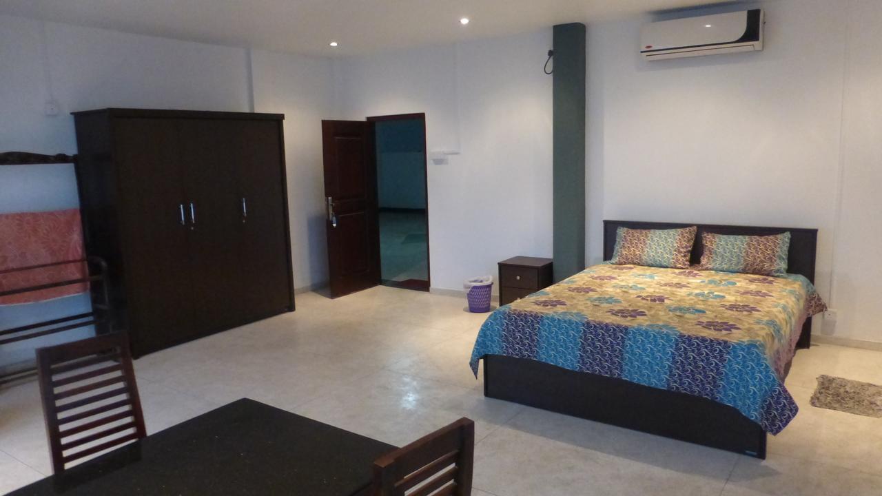 Ocean Reef Hotel Hikkaduwa Exterior foto