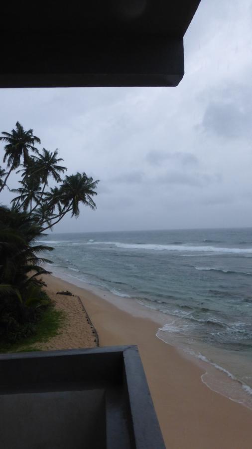 Ocean Reef Hotel Hikkaduwa Exterior foto