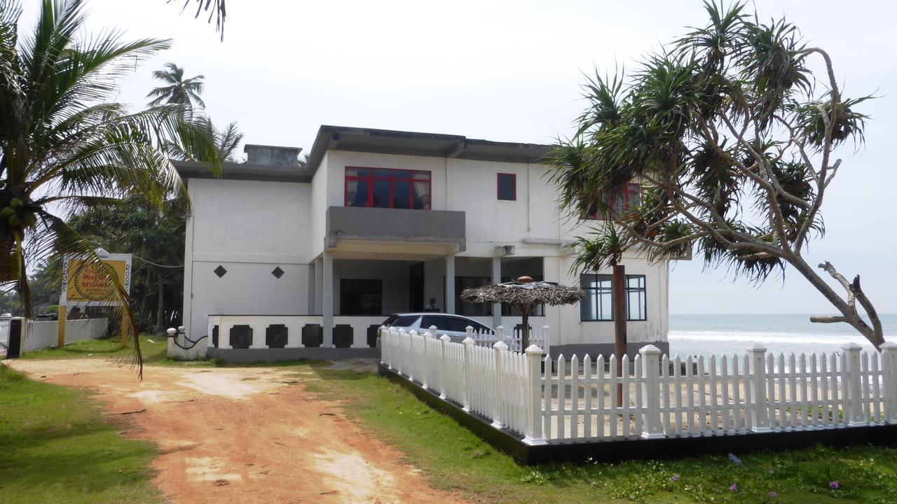 Ocean Reef Hotel Hikkaduwa Exterior foto